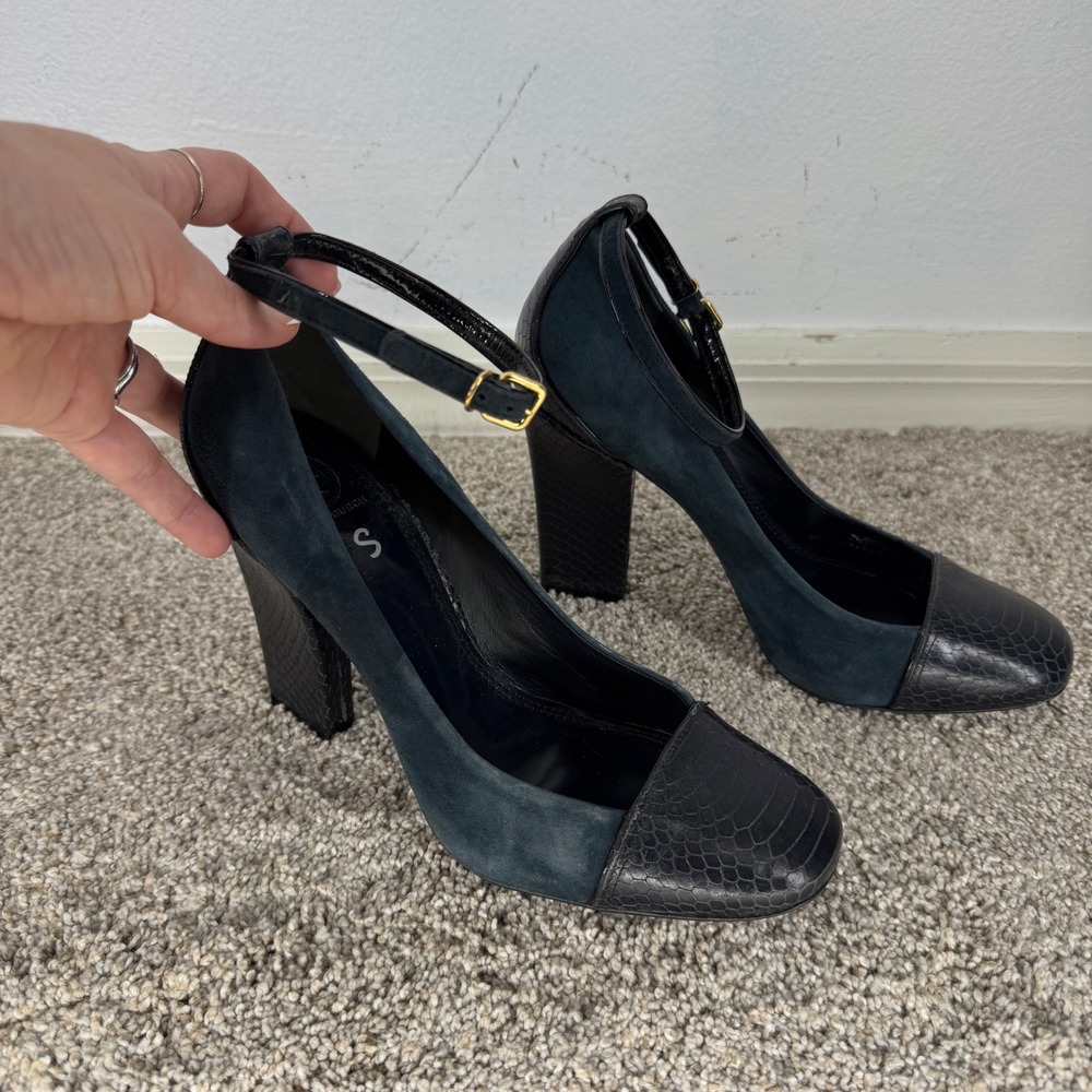 Tory Burch Navy Suede Snake Embossed Cap Toe Ankle Strap Block Heels 9M Academia